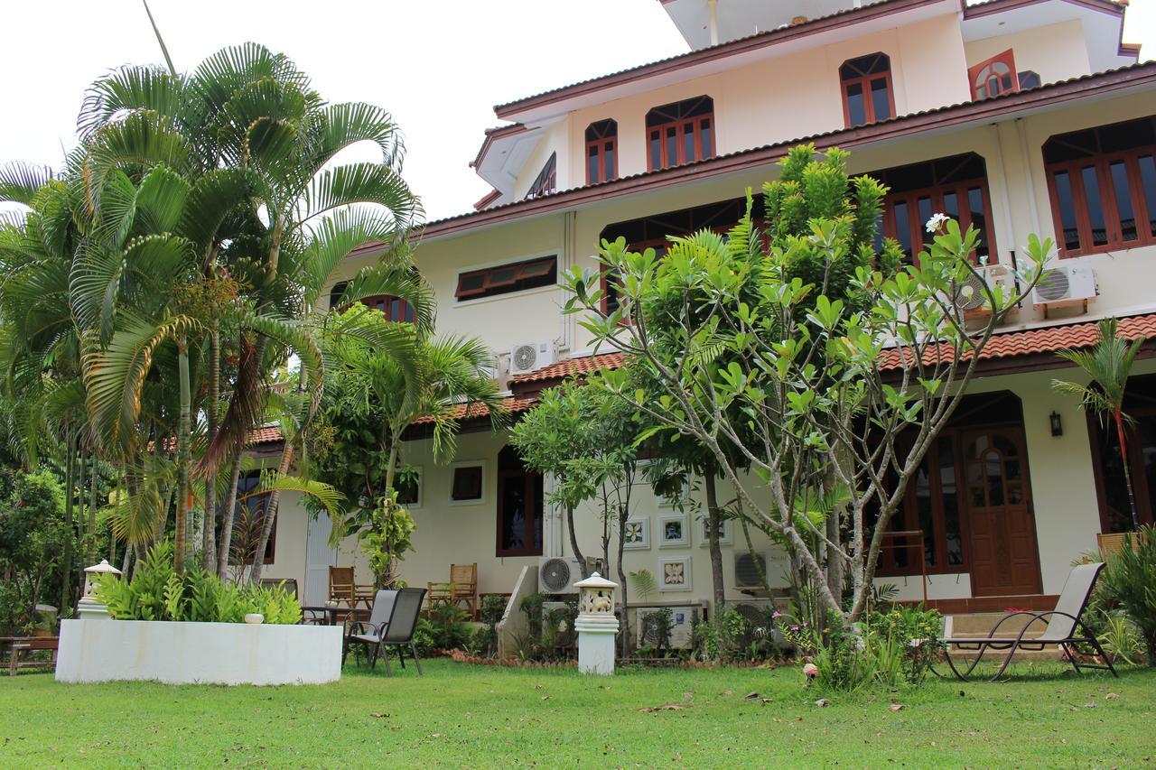 Brodie Rawai Resort Nai Harn Екстер'єр фото
