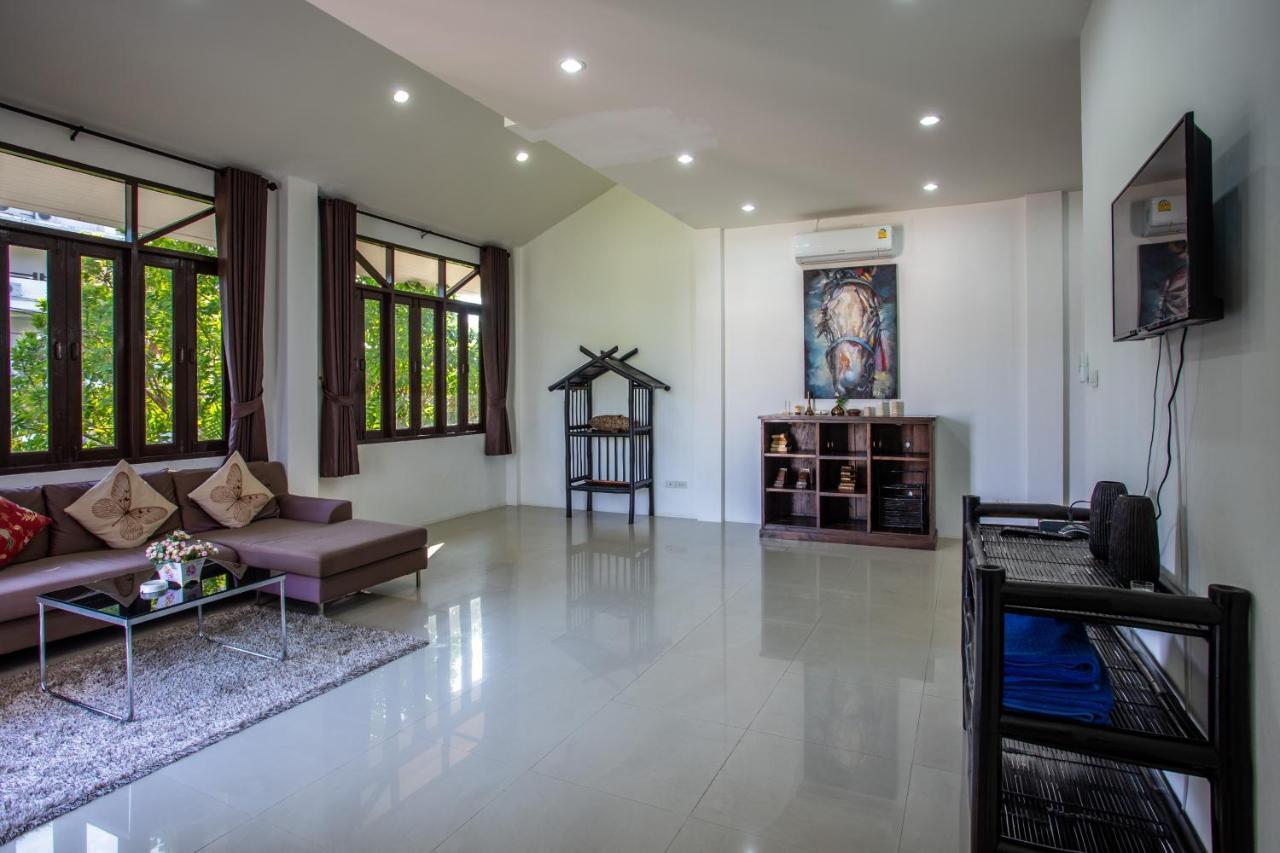 Brodie Rawai Resort Nai Harn Екстер'єр фото