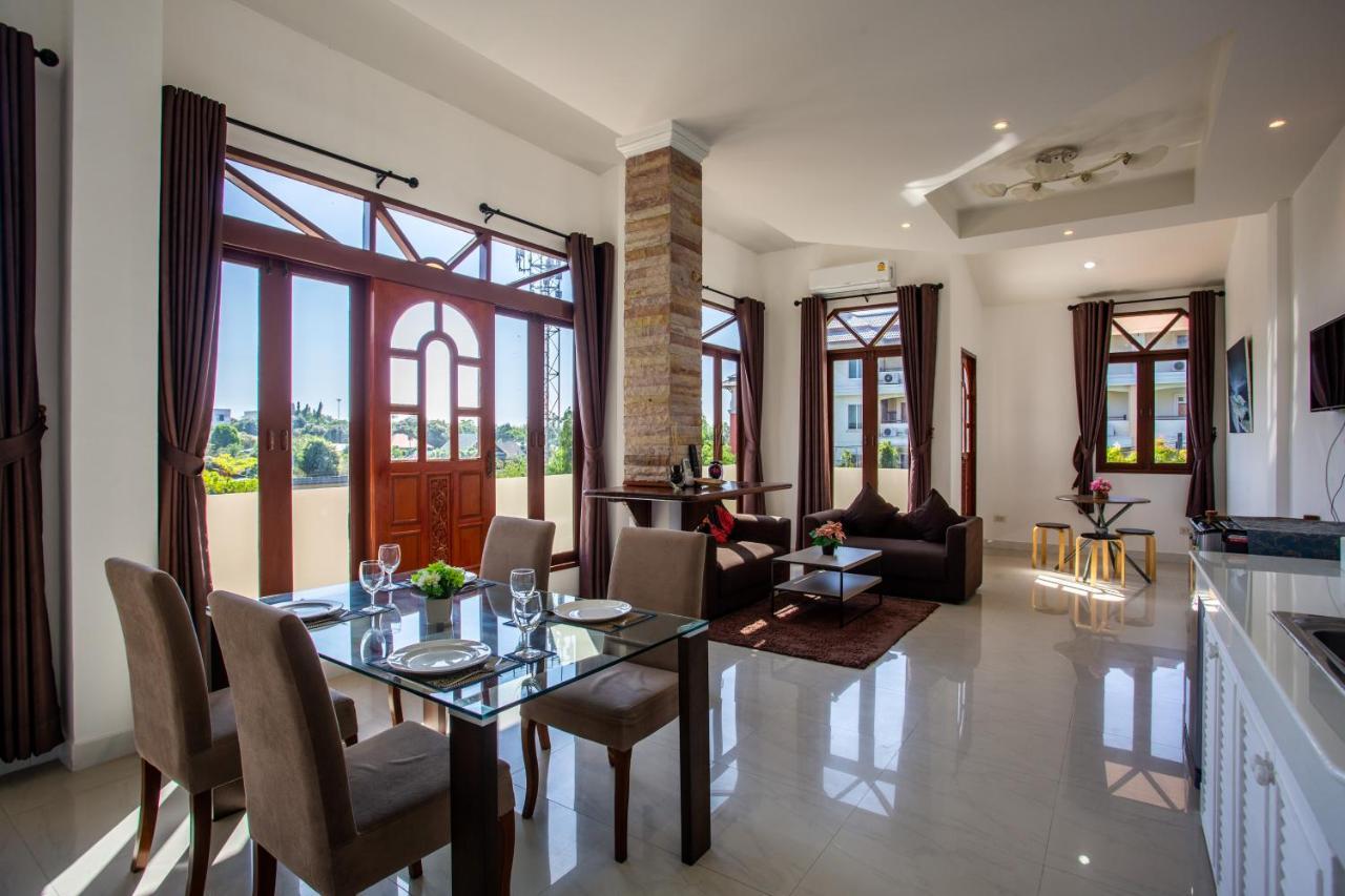 Brodie Rawai Resort Nai Harn Екстер'єр фото